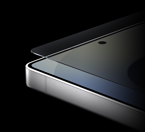 Close up of the corner of Galaxy S25 Ultra. A sheet of strong?glass hovers above the main screen.